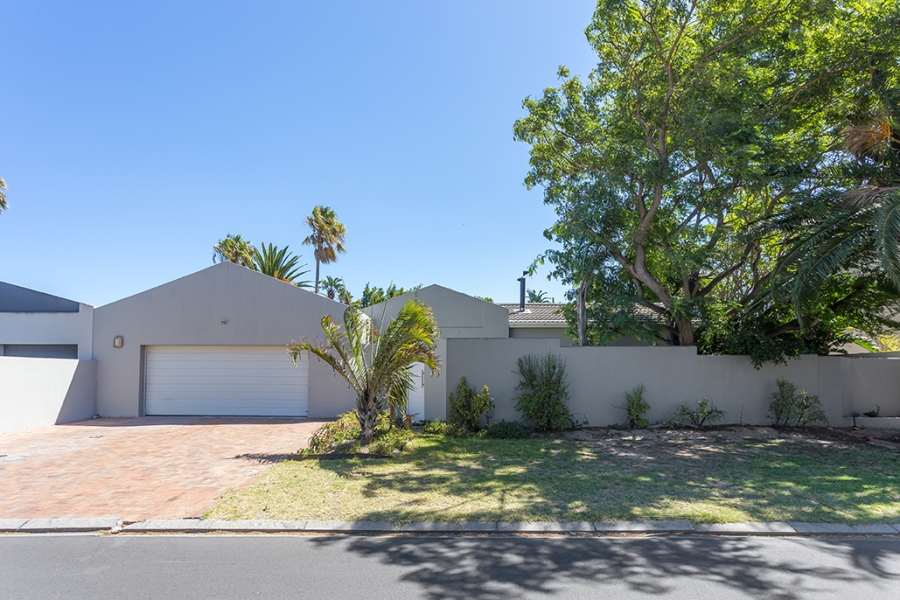 3 Bedroom Property for Sale in Table View Western Cape